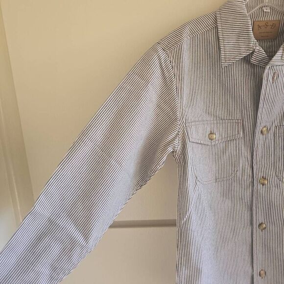 ASD Living Blk/Wht Vtg. Railroad Stripe Long Sleeve Server Shirt, NWT, Sz. S - Picture 5 of 12